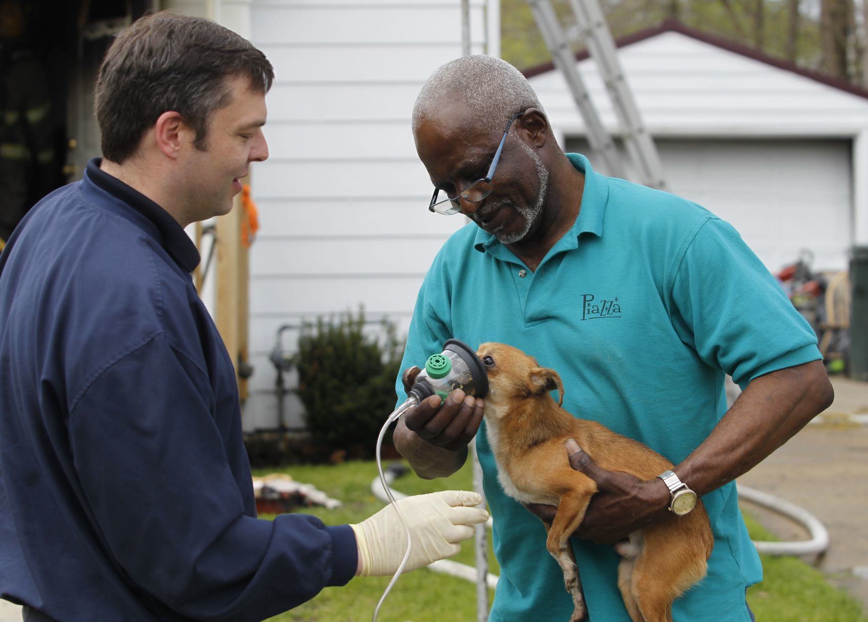 050719jr-lincoln-fire-dogs-4